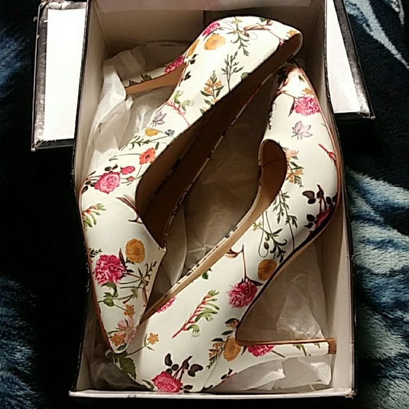 Nine West Shoes - Brand-new Nine West Heels